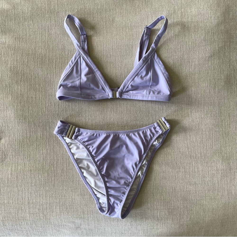 Tea you Jil and Junya bikini